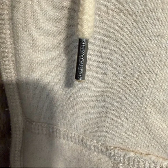 Vintage Abercrombie & Fitch Faux Fur sweatshirt girls Junior size Large - Picture 6 of 10